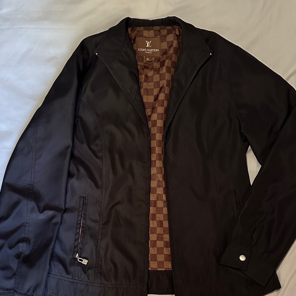 Source Unknown Black Jacket with Brown Checkered Lining